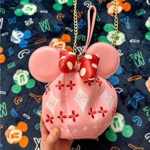 Stitch Shoppe by Loungefly Minnie Mouse Christmas Ornament Crossbody Bag